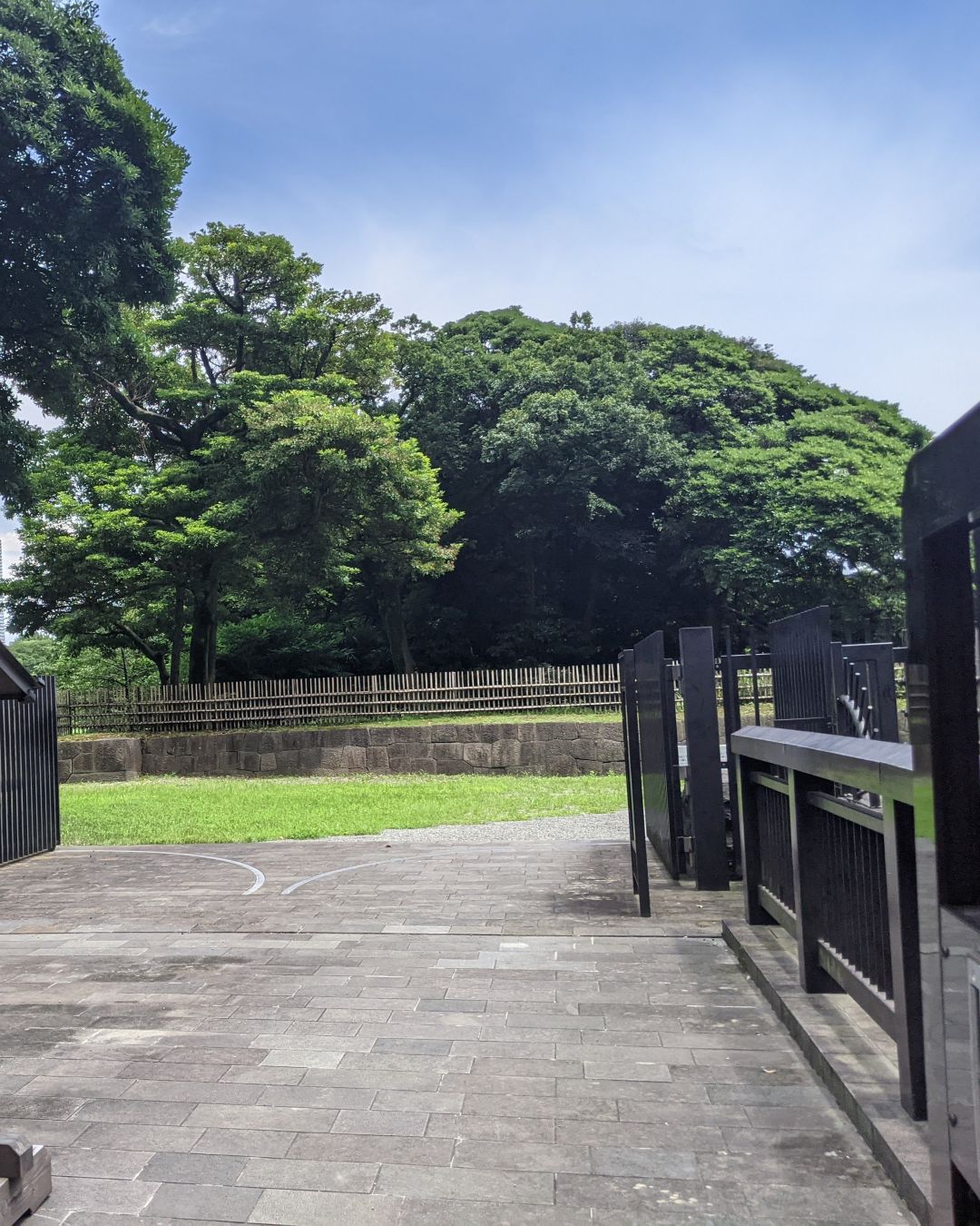 【2026 Autumn🍁】Hamarikyu Wellness Experience – Sea, Silence & a Shogun's Garden (Oct 10, 2026)