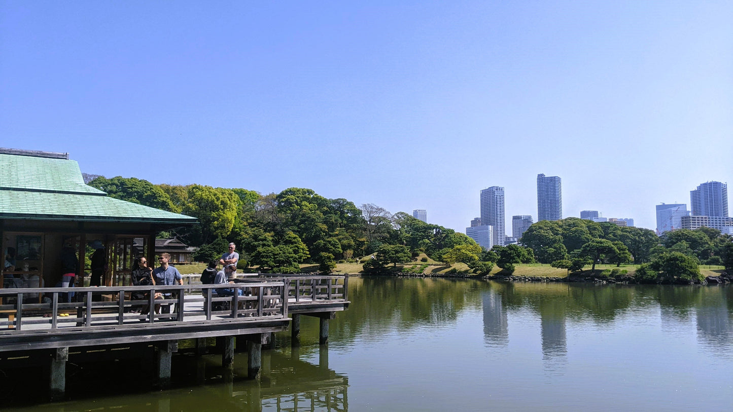 【東京】築地・浜離宮恩賜庭園ウェルネスツアー（ランチ付き） 散策とリラックス