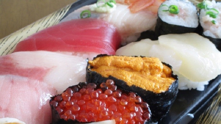 【東京】築地・浜離宮恩賜庭園ウェルネスツアー（ランチ付き） 散策とリラックス